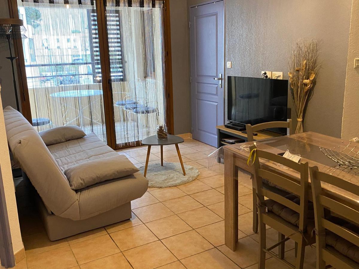 3 Min A Pied Du Centre D'uzes Parking Piscine Apartment Uzes
