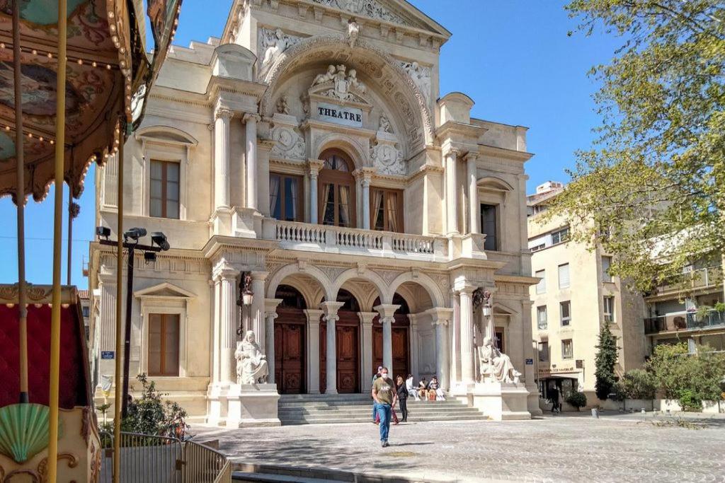 3 Min A Pied Du Centre D'uzes Parking Piscine * Uzes