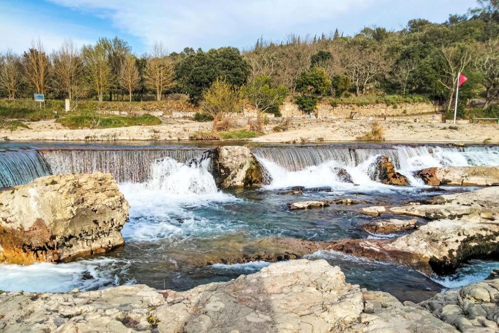 3 Min A Pied Du Centre D'uzes Parking Piscine Apartment