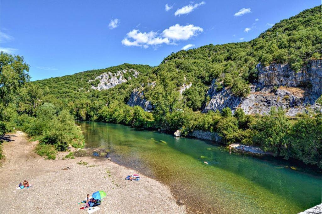 3 Min A Pied Du Centre D'uzes Parking Piscine * Uzes