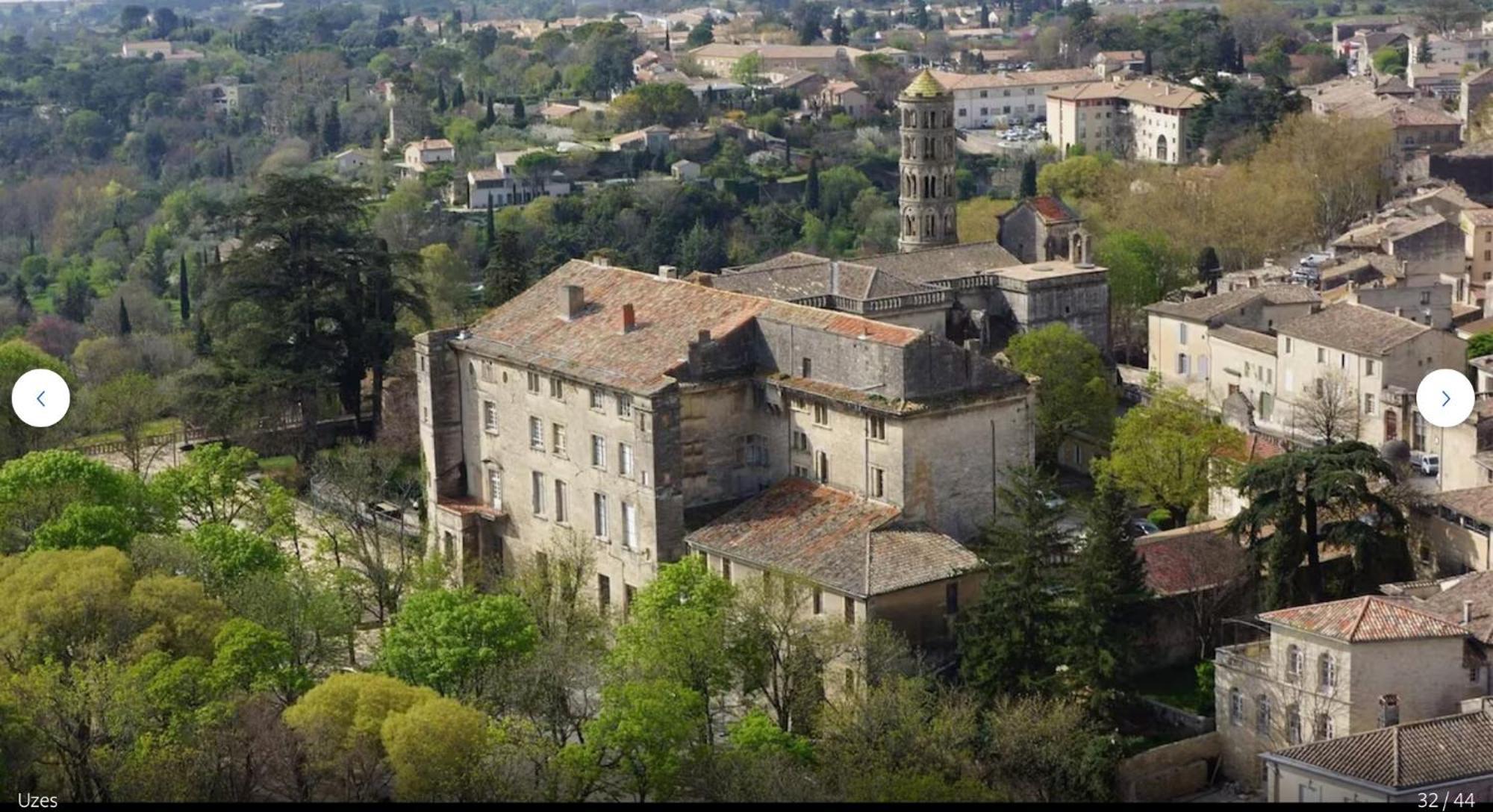 3 Min A Pied Du Centre D'uzes Parking Piscine Apartment